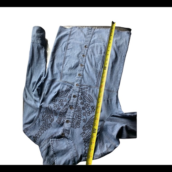 Laura Blue Denim embroidered Jacket Size 8 - Picture 15 of 16